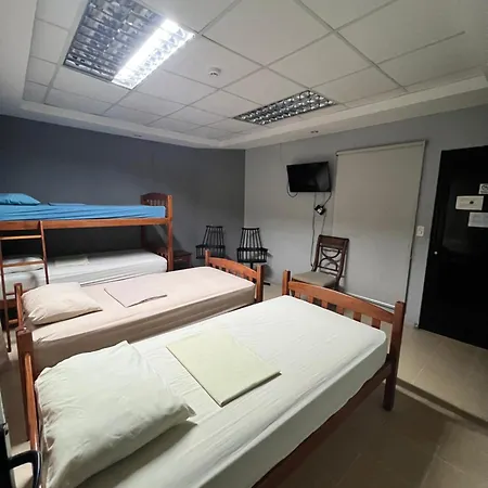 Panama Hat Hostel Exterior photo