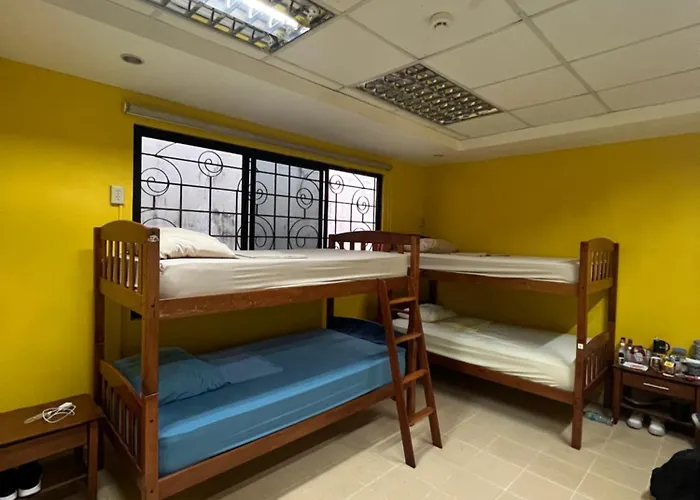 Panama Hat Hostel