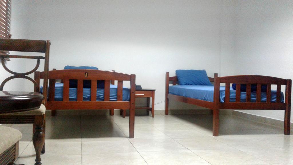 Panama Hat Hostel *